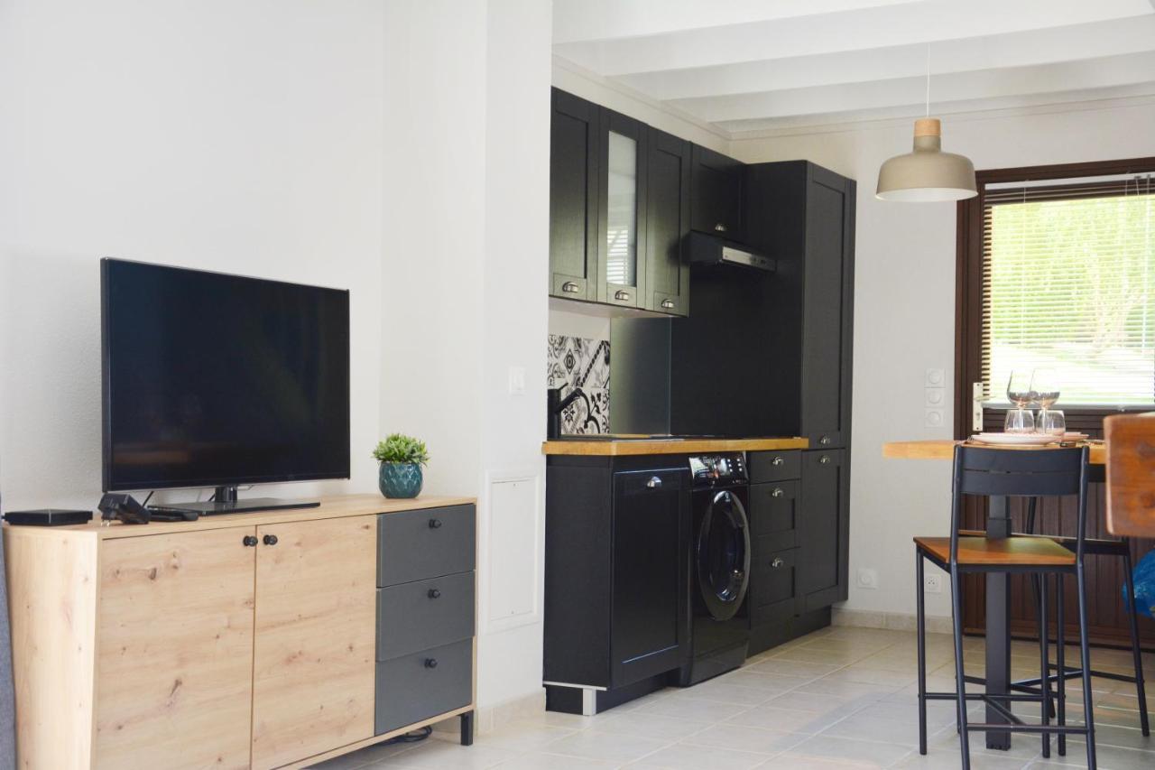וילר-סור-מר Cottage With Large Garden 15 Minutes Walk From The Beach מראה חיצוני תמונה